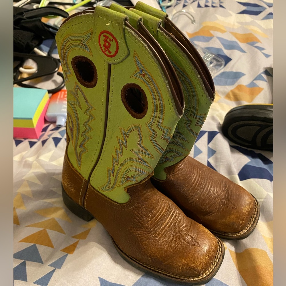 Tony Lama boots 10.5 boys